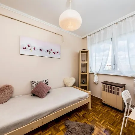 City Design Ii Apartment