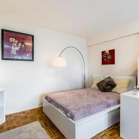 City Design Ii Apartment